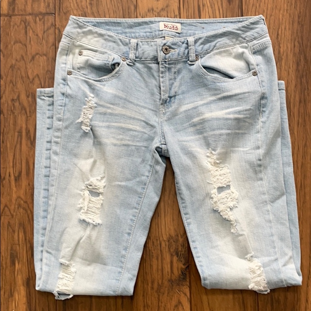 Mudd distressed light washed jeans